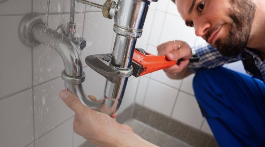 Professional sink repair in Swisher, IA
